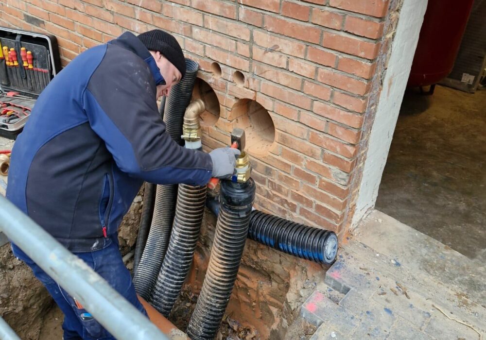 Installation einer Wärmepumpe - Kurt Burmeister aus Kronshagen bei Kiel