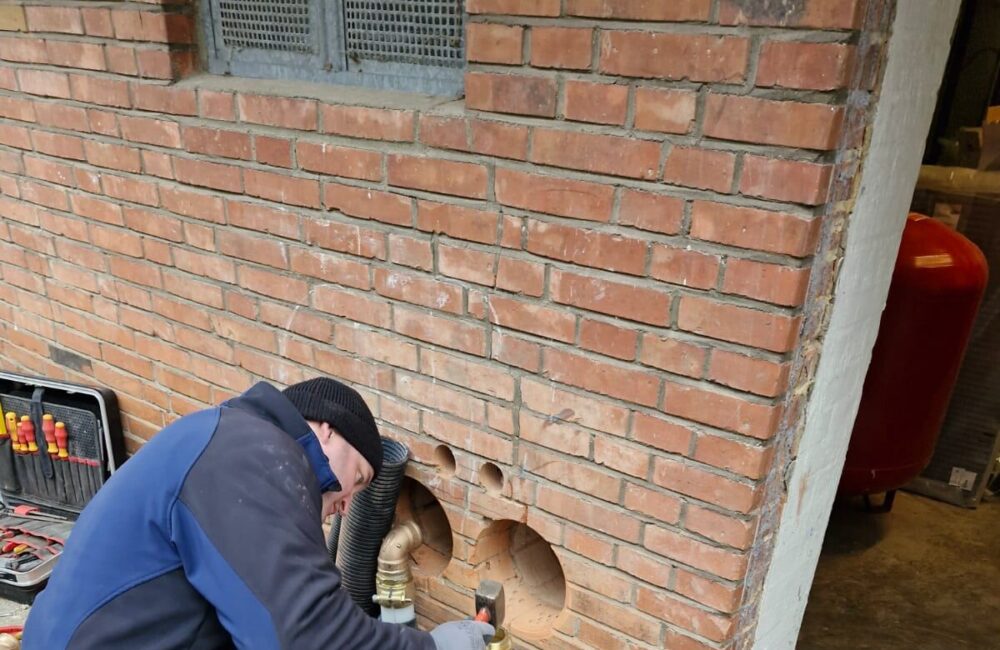 Installation einer Wärmepumpe - Kurt Burmeister aus Kronshagen bei Kiel