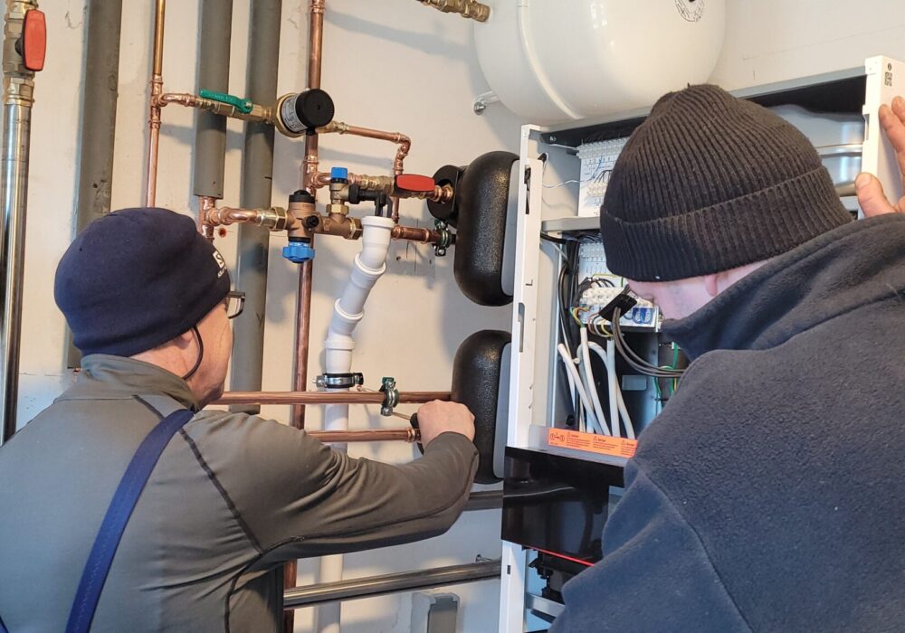 Installation einer Wärmepumpe - Kurt Burmeister aus Kronshagen bei Kiel